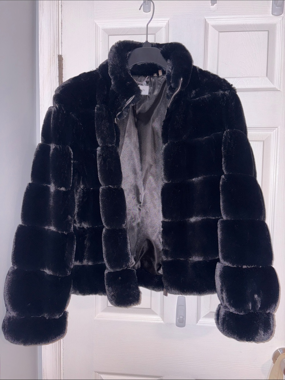 Calvin Klein Black Faux Fur Teddy Jacket - Picture 2 of 8